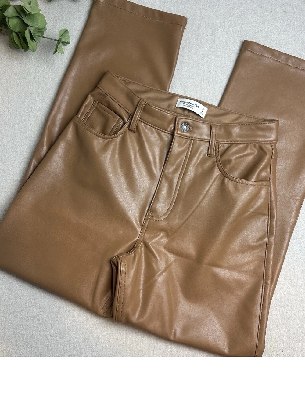Abercrombie & Fitch Size 27 (4S) 90s Straight Ultra High Rise Faux Leather Pants